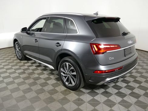 Used 2023 Audi Q5 2.0T Premium Plus w/ Premium Plus Package AWD/4WD image 5