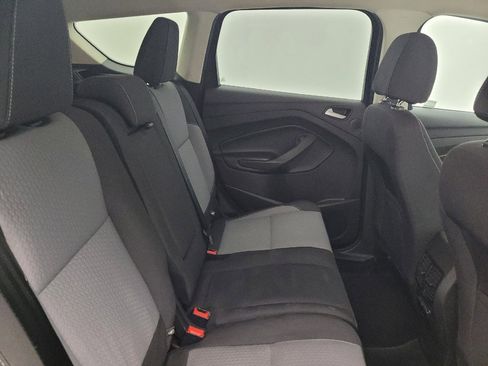 Used 2017 Ford Escape SE w/ Equipment Group 201A AWD/4WD image 19
