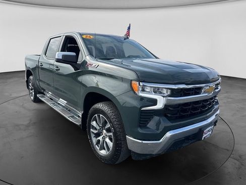 New 2026 Chevrolet Silverado 1500 LT w/ Z71 Off-Road Package AWD/4WD image 2