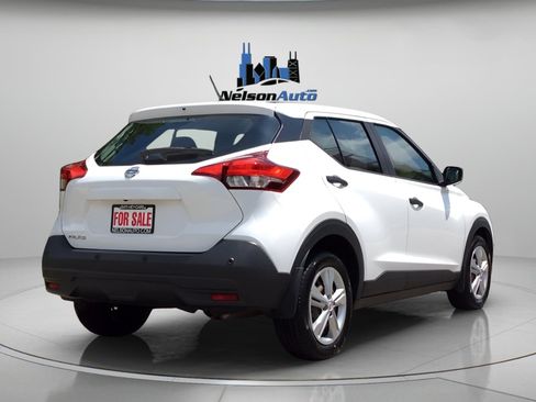 Used 2020 Nissan Kicks S FWD image 4