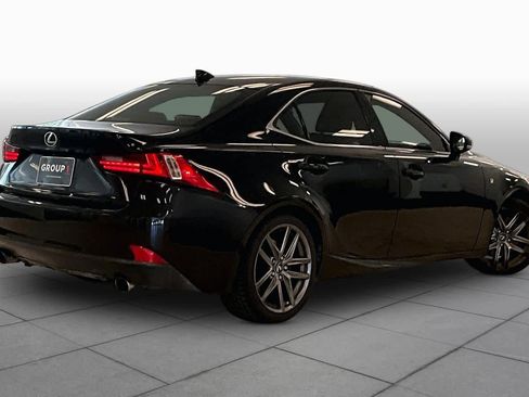 Used 2015 Lexus IS 350 w/ F-Sport Package RWD image 12