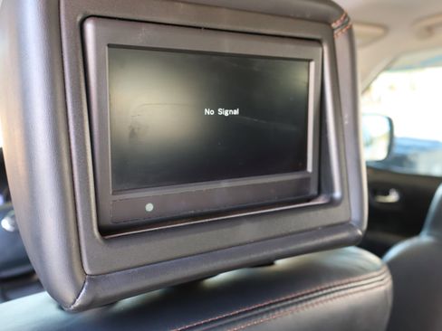 Used 2017 Nissan Armada Platinum w/ Captain Seat Package image 25