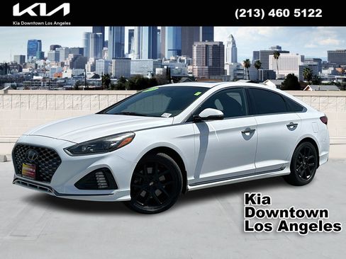 Used 2018 Hyundai Sonata Limited FWD image 1