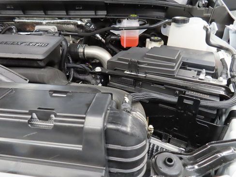 Used 2025 GMC Sierra 2500 AT4 w/ AT4 Premium Plus Package image 31