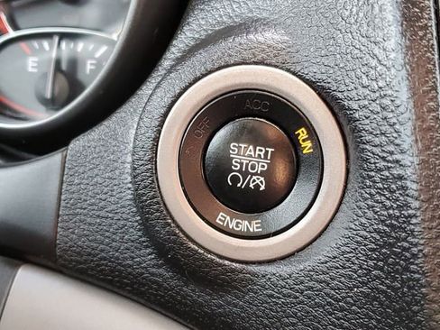 Used 2015 Dodge Journey Crossroad w/ Flexible Seating Group image 14