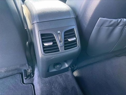 Used 2018 Hyundai Sonata Limited image 25