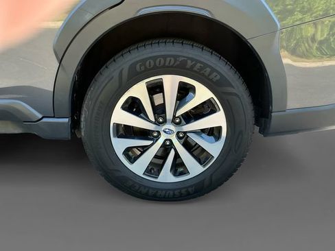 Used 2023 Subaru Outback Premium AWD/4WD image 15