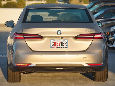Used 2026 BMW 530i w/ Premium Package RWD image 6