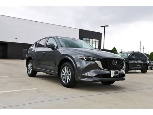Certified 2025 MAZDA CX-5 AWD 2.5 S w/ Preferred Package image 4