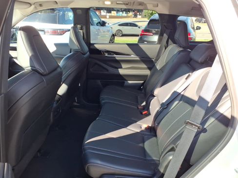 Certified 2023 INFINITI QX60 Pure AWD/4WD image 13