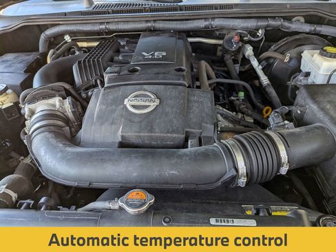 Used 2012 Nissan Pathfinder Silver RWD image 13