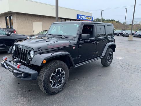 Used 2016 Jeep Wrangler Unlimited Rubicon AWD/4WD image 2