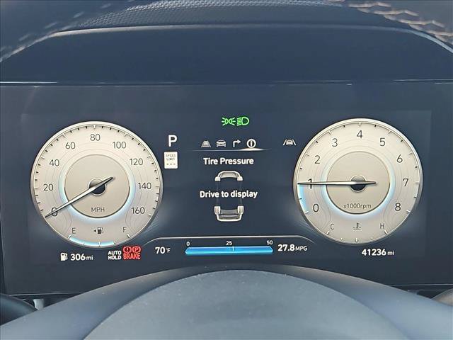 Used 2025 Hyundai Elantra SEL FWD image 11