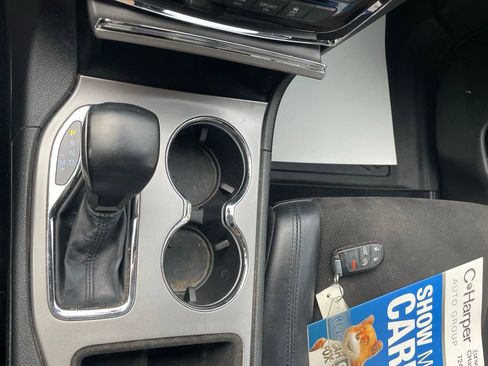 Used 2021 Jeep Grand Cherokee Laredo X image 34