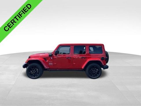 Used 2024 Jeep Wrangler Unlimited Sahara AWD/4WD image 3