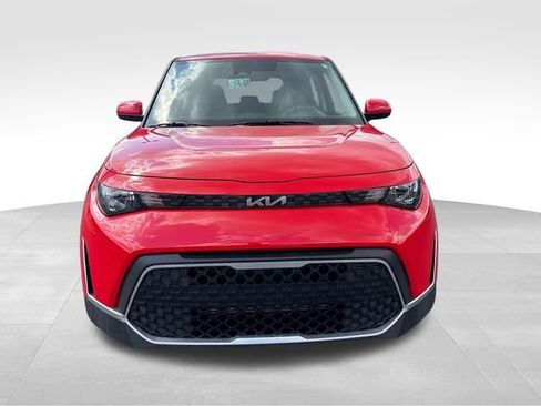 Used 2023 Kia Soul LX FWD image 11