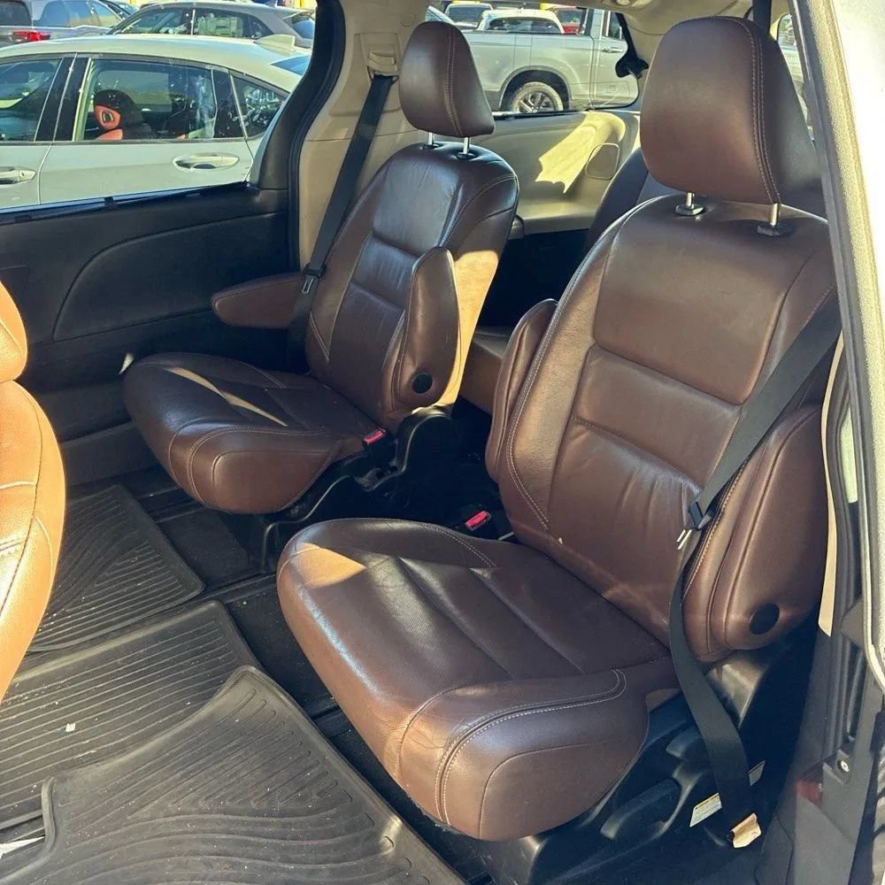 Used 2016 Toyota Sienna Limited Premium AWD/4WD image 20