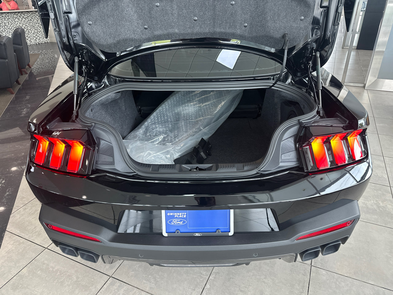 New 2026 Ford Mustang Dark Horse SC w/ Carbon Fiber Exterior Package RWD image 12