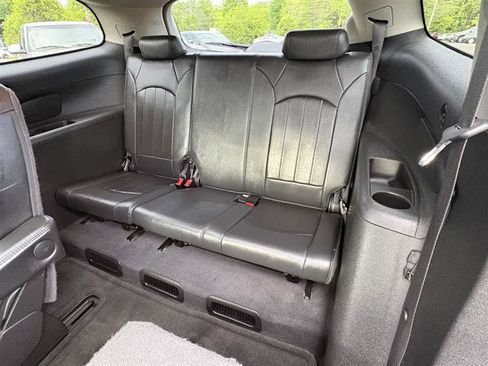 Used 2011 Buick Enclave CXL AWD/4WD image 14