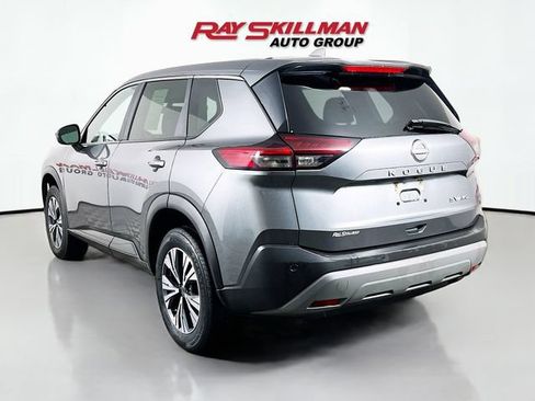 Used 2023 Nissan Rogue SV AWD/4WD image 5