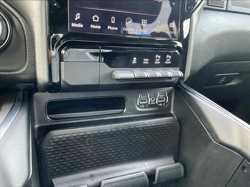 Used 2024 RAM 1500 Big Horn RWD image 25