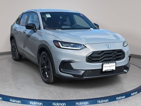 New 2026 Honda HR-V Sport image 3