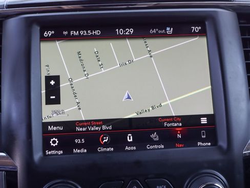 Used 2018 RAM 2500 Laramie w/ Sport Appearance Group AWD/4WD image 30