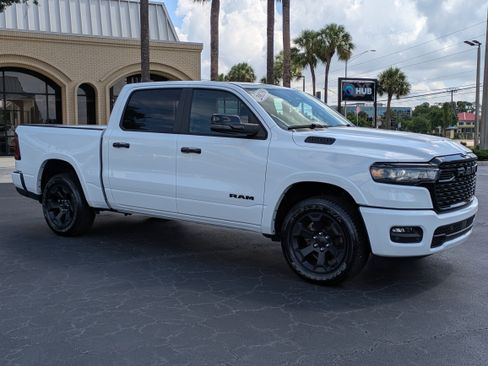 Used 2026 RAM 1500 Big Horn AWD/4WD image 7