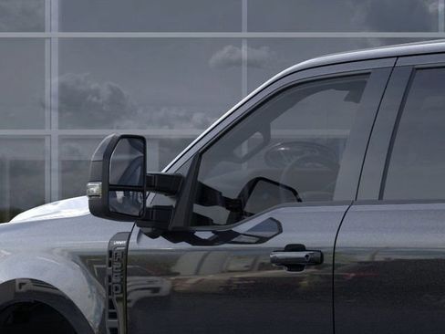 New 2026 Ford F250 Lariat w/ Black Appearance Package image 20
