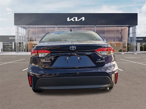 Used 2024 Toyota Corolla LE image 10