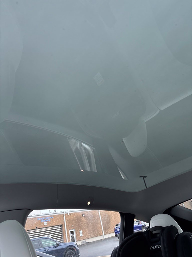 Used 2023 Tesla Model Y Performance AWD/4WD image 8