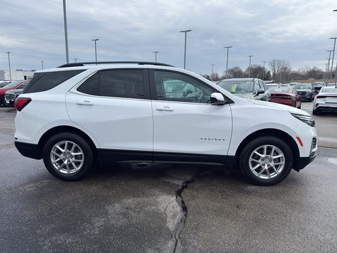 Used 2024 Chevrolet Equinox LT image 4