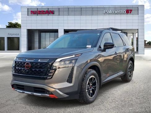 New 2026 Nissan Pathfinder Rock Creek AWD/4WD image 3