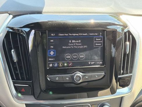 Used 2023 Chevrolet Traverse LS w/ Safety Package FWD image 14