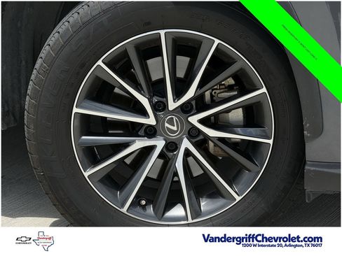Used 2022 Lexus NX 250 FWD image 9