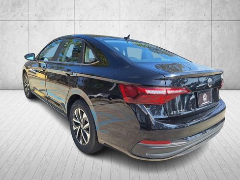 Used 2024 Volkswagen Jetta S image 3