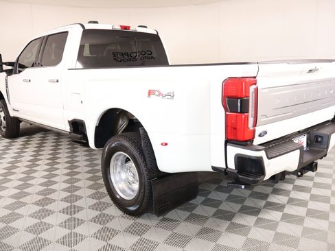 Used 2024 Ford F350 Platinum AWD/4WD image 25