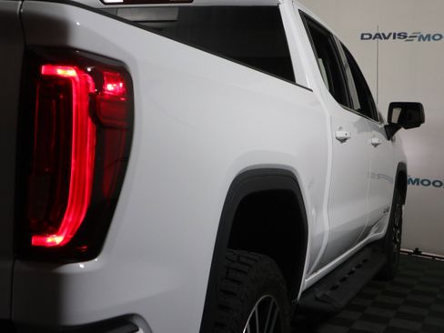 Used 2021 GMC Sierra 1500 AT4 image 5