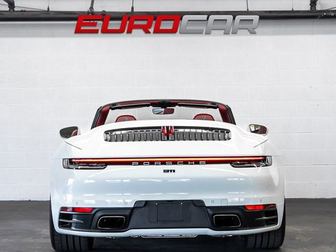 Used 2022 Porsche 911 Carrera image 5
