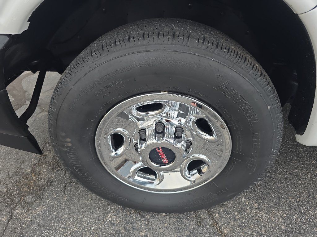 Used 2017 GMC Savana 2500 w/ All Terrain Package RWD image 29