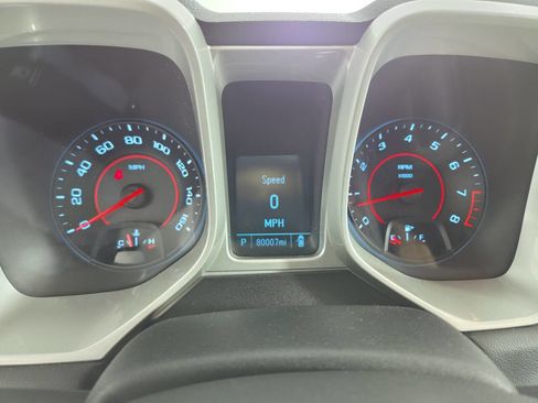 Used 2015 Chevrolet Camaro LT RWD image 32
