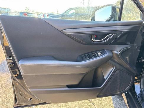 Used 2024 Subaru Outback Premium image 8