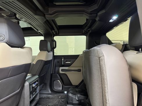 New 2026 GMC Hummer EV 3X image 17