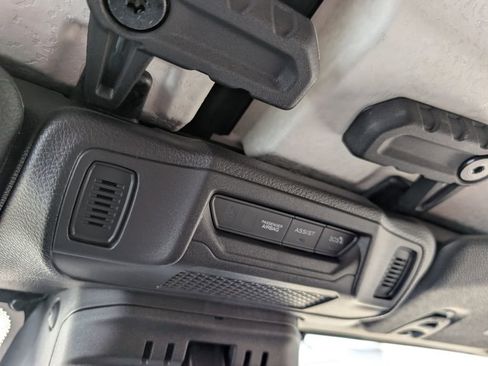 New 2026 Jeep Wrangler Unlimited Rubicon AWD/4WD image 34