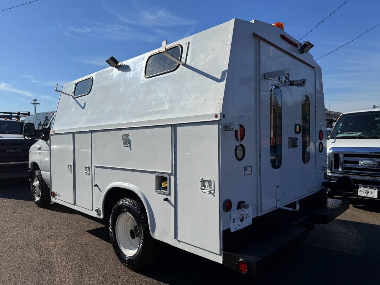Used 2013 Ford E-350 and Econoline 350 Super Duty RWD image 8