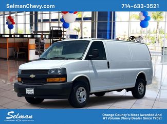 Used 2023 Chevrolet Express 2500 w/ Driver Convenience Package RWD video 1