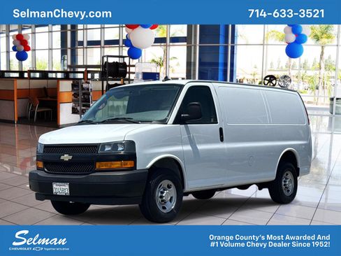 Used 2023 Chevrolet Express 2500 w/ Driver Convenience Package RWD image 1