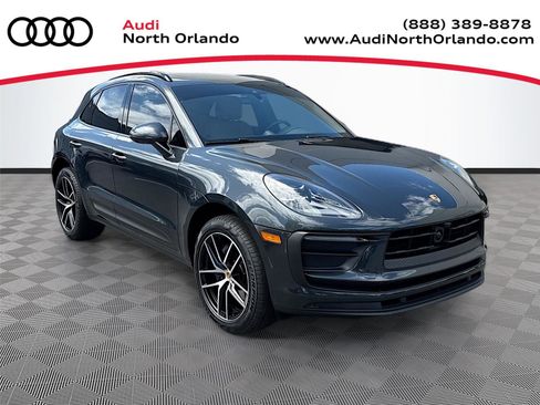 Used 2025 Porsche Macan Turbo image 1