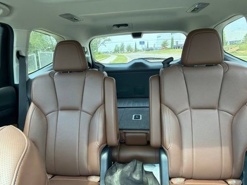 Used 2019 Subaru Ascent Touring w/ Popular Package #2 AWD/4WD image 20