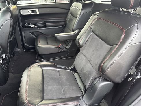 Used 2022 Ford Explorer ST-Line w/ Class IV Trailer Tow Package image 22